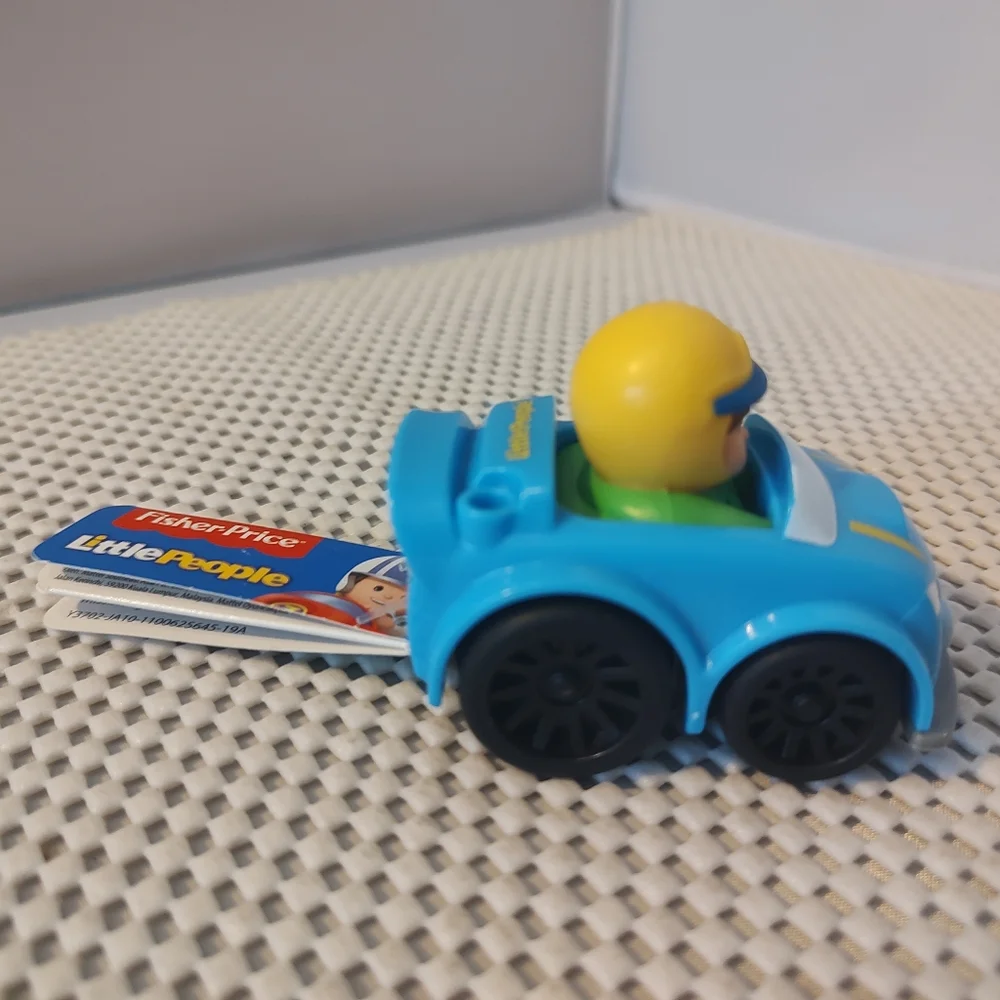 Little People Wheelies Rally Car Blue NWT 2012 Mattel Fisher Price